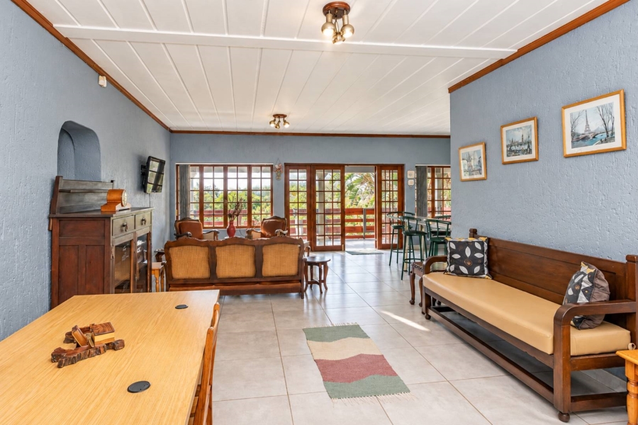 5 Bedroom Property for Sale in Schoemansville North West